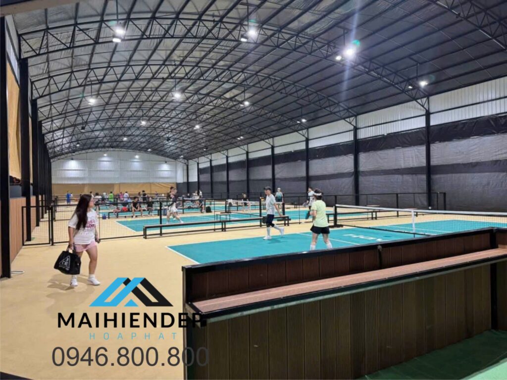 mái che tôn sân pickleball