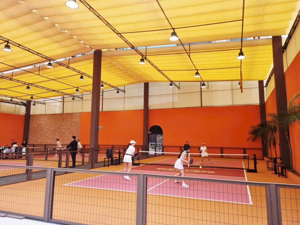 mái che sân pickleball